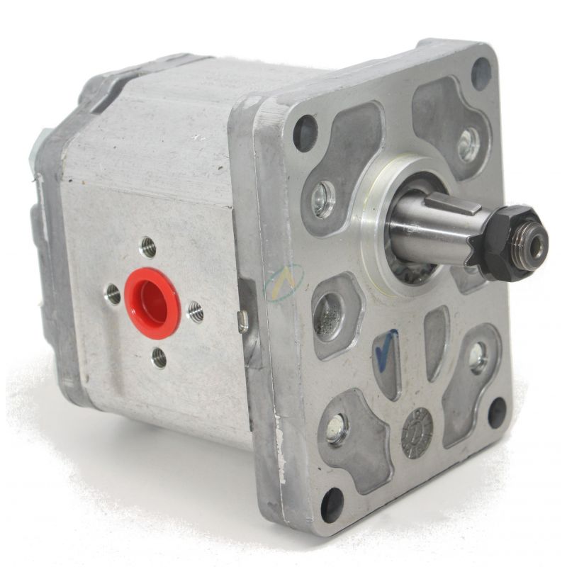 Moteur SAUER flasque 4 trous 96.2 X 71.5 mm arbre conique 1/8 17.5 / 15 mm de 6 à 26 cm3